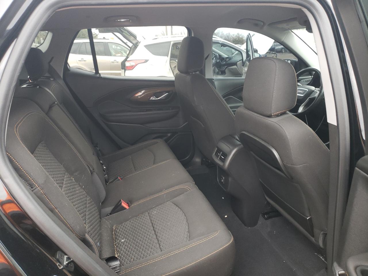 2020 GMC Terrain - Image 11