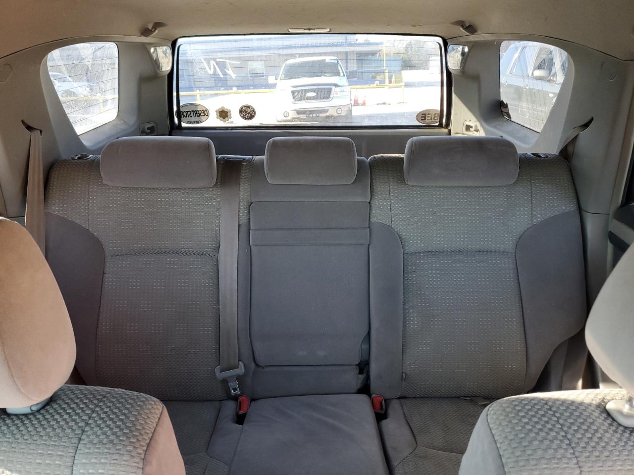 2003 Toyota 4Runner - Image 10