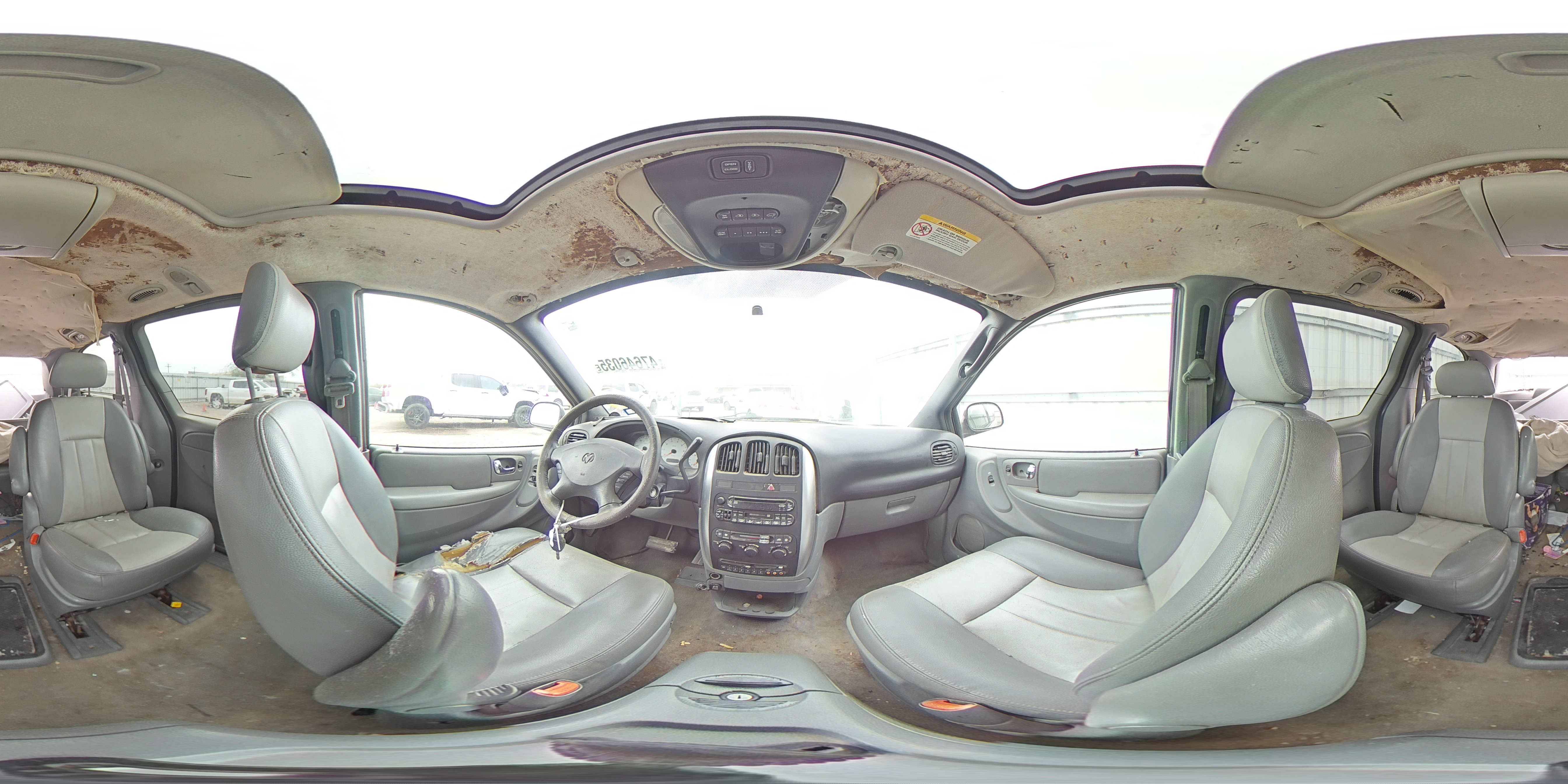 2004 Dodge Grand Caravan Sxt VIN: 2D4GP44L44R562844 Lot: 47646035