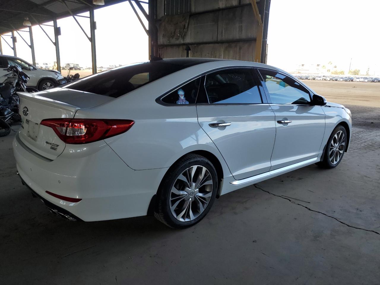 2015 Hyundai Sonata - Image 3