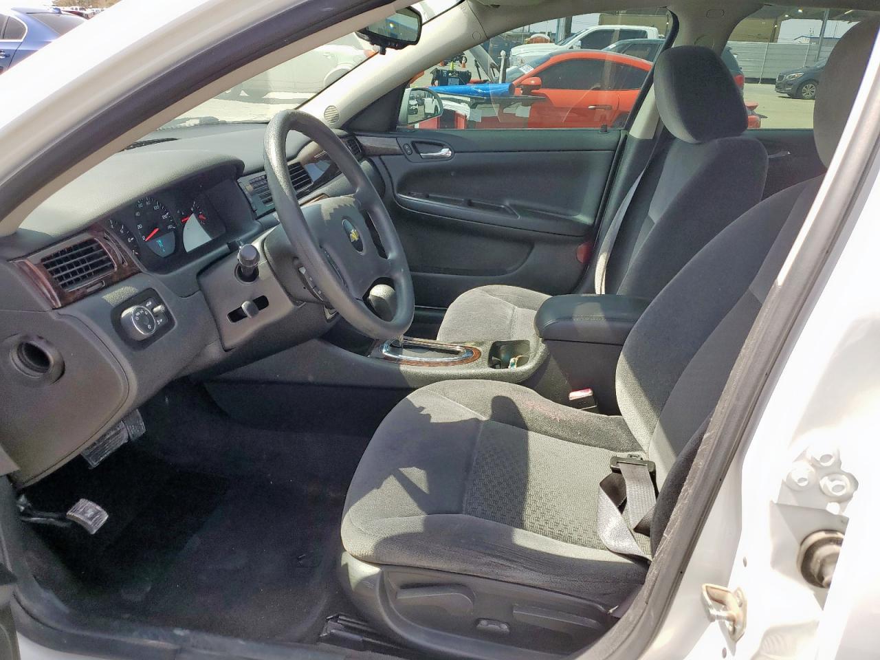 2015 Chevrolet Impala - Image 7
