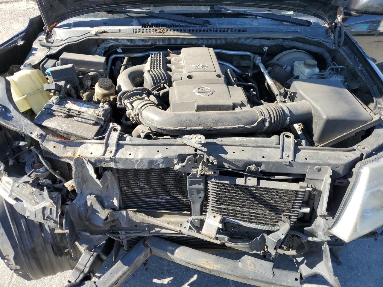 2011 Nissan Pathfinder - Image 12