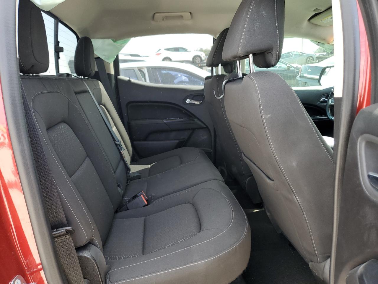 2015 GMC Canyon - Image 10
