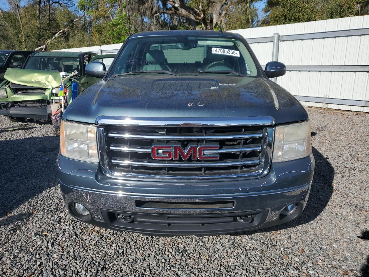 2012 GMC Sierra - Image 5