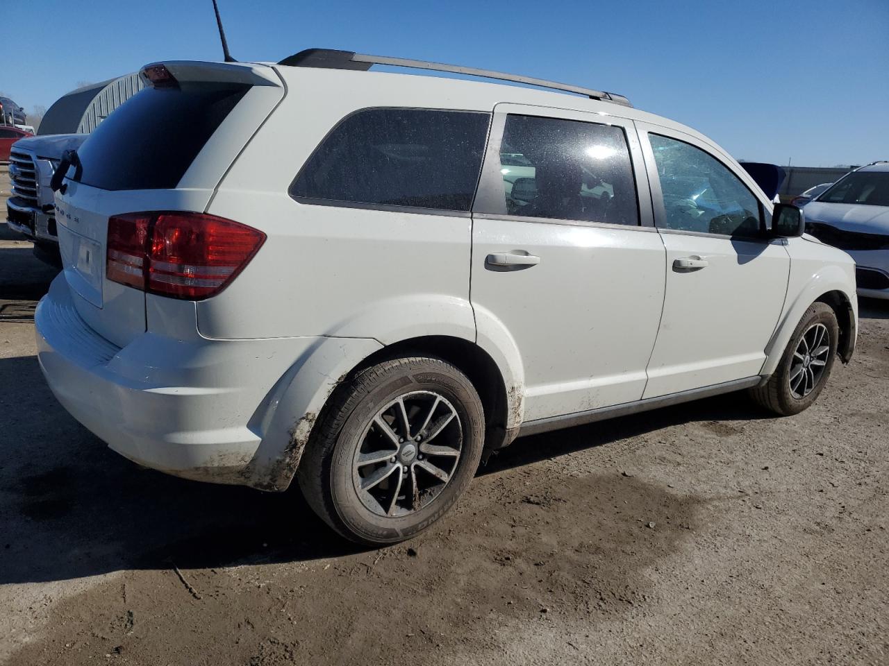 2018 Dodge Journey - Image 3