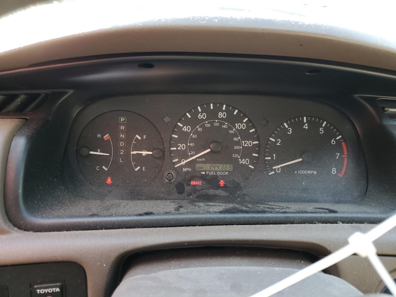 2001 Toyota Camry - Image 9