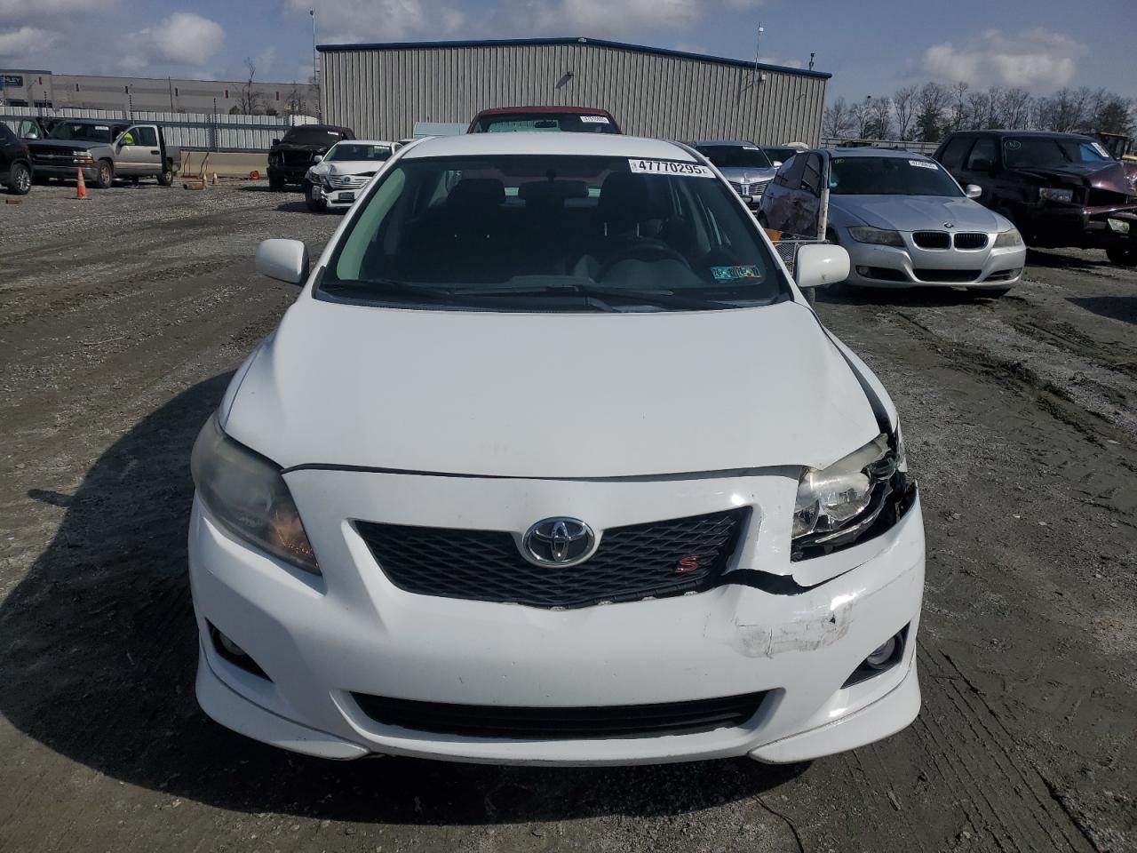 2010 Toyota Corolla - Image 5