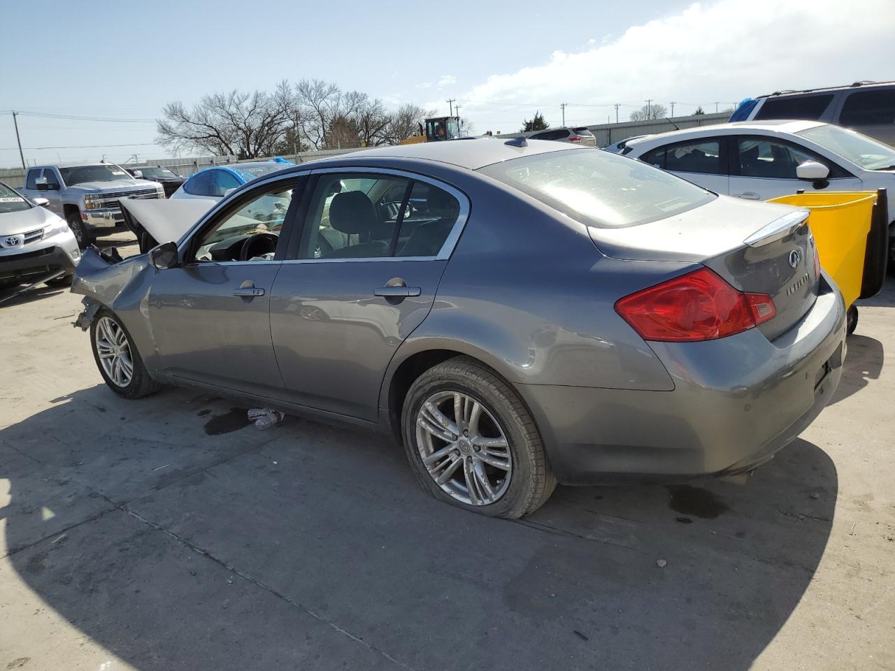 2012 Infiniti G - Image 2