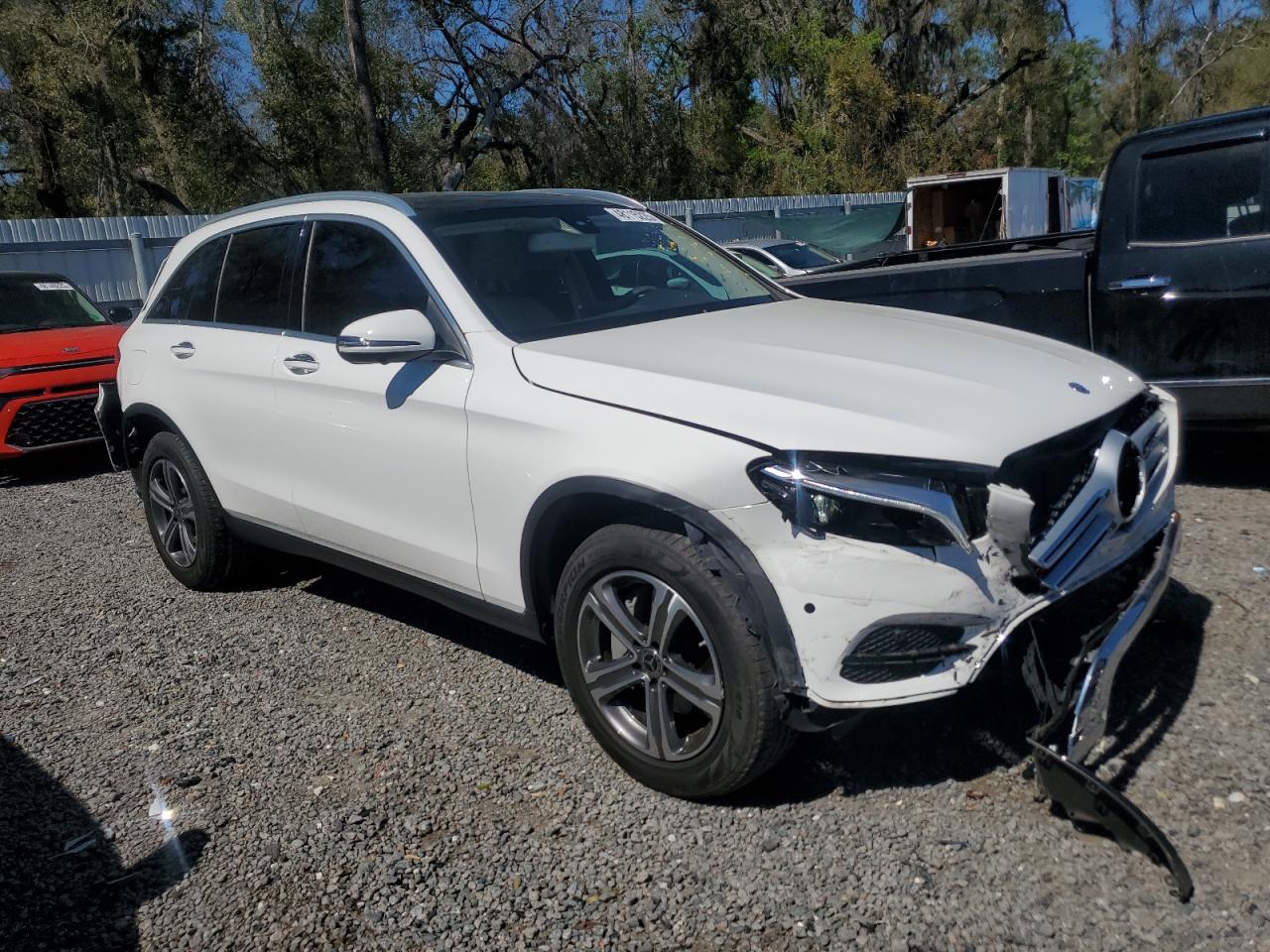 2019 Mercedes-Benz GLC - Image 4