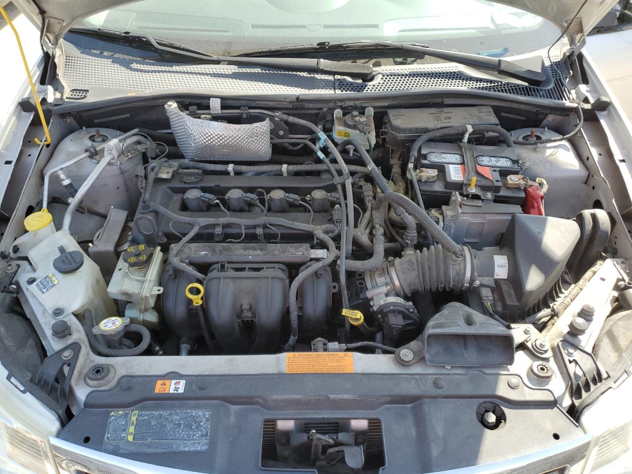 2010 Ford Focus - Image 11