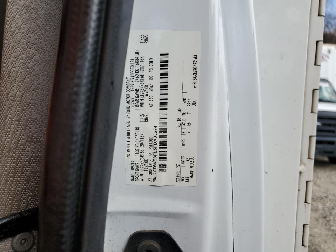 2015 Ford Econoline E350 Super Duty Cutaway Van VIN: 1FDWE3FL5FDA05674 Lot: 51141925