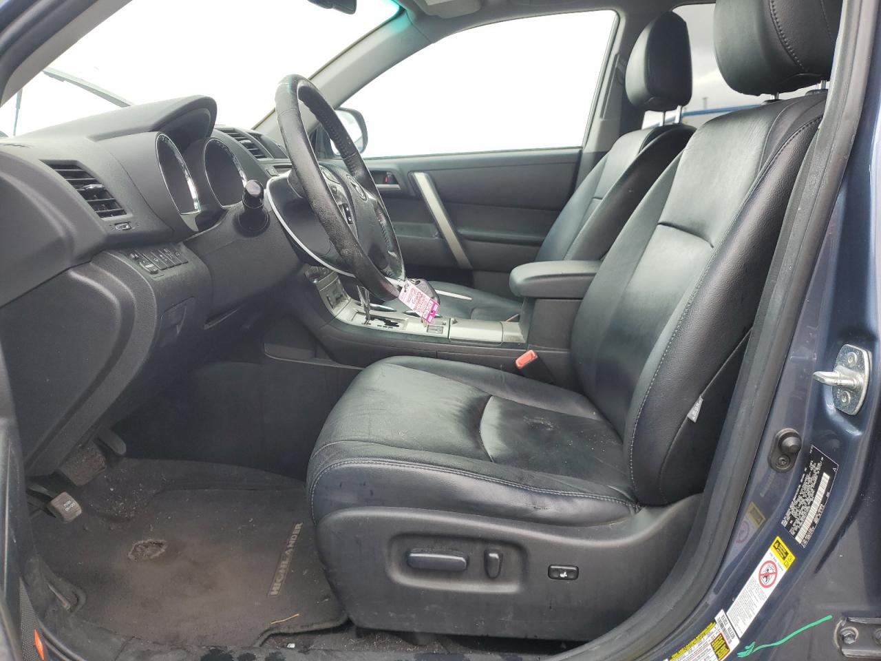 2012 Toyota Highlander - Image 7