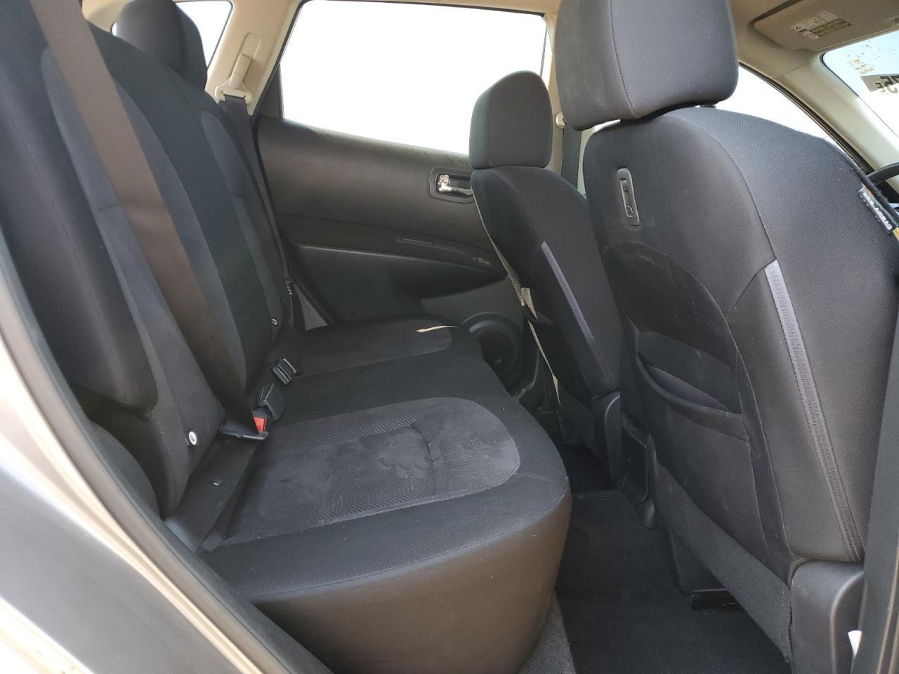 2012 Nissan Rogue - Image 10