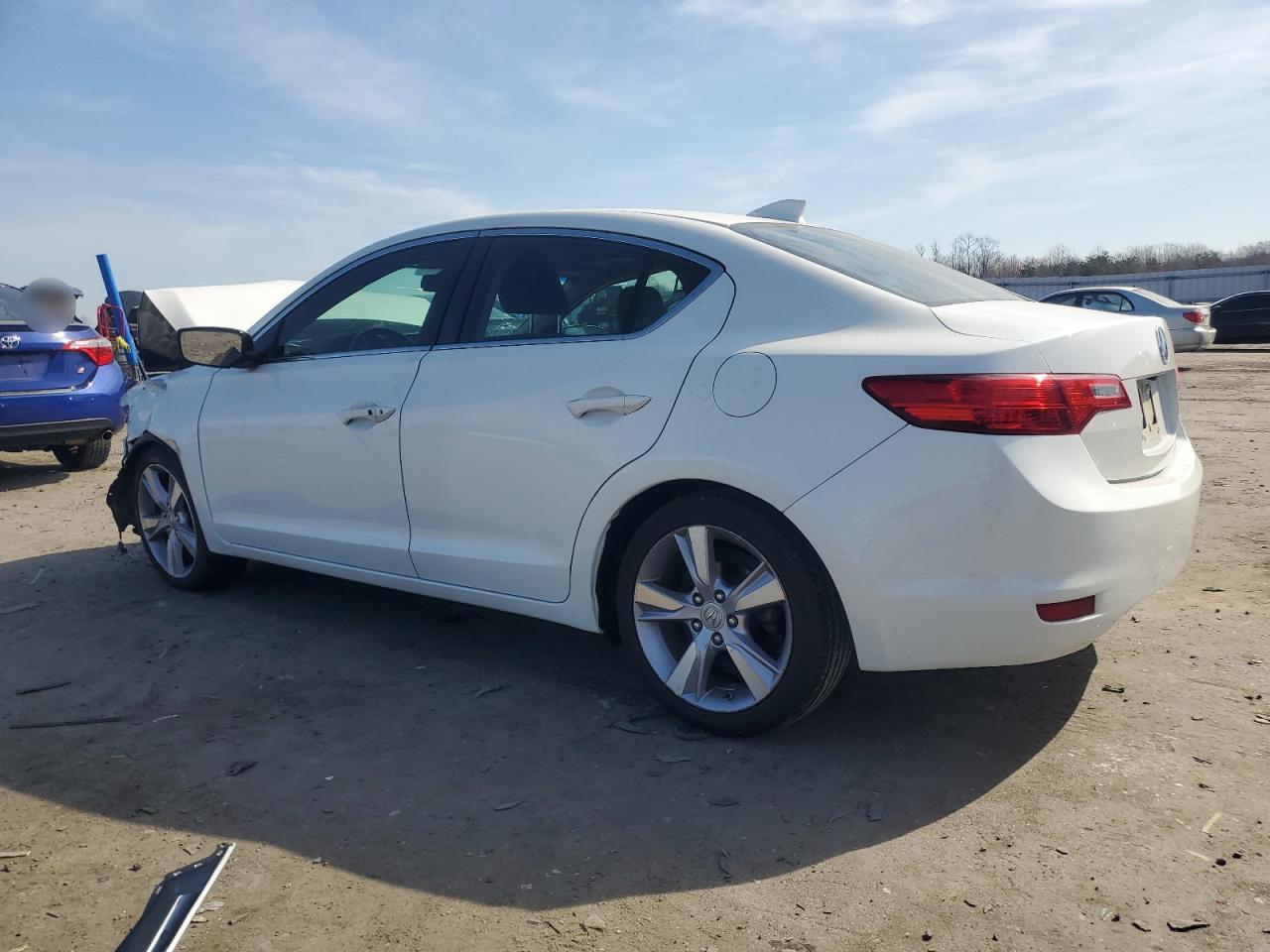 2014 Acura ILX - Image 2