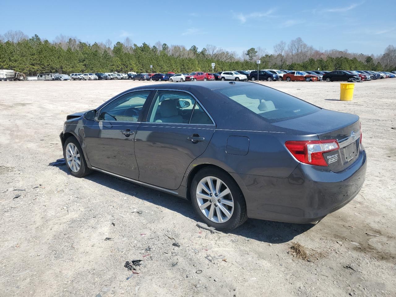 2014 Toyota Camry - Image 2