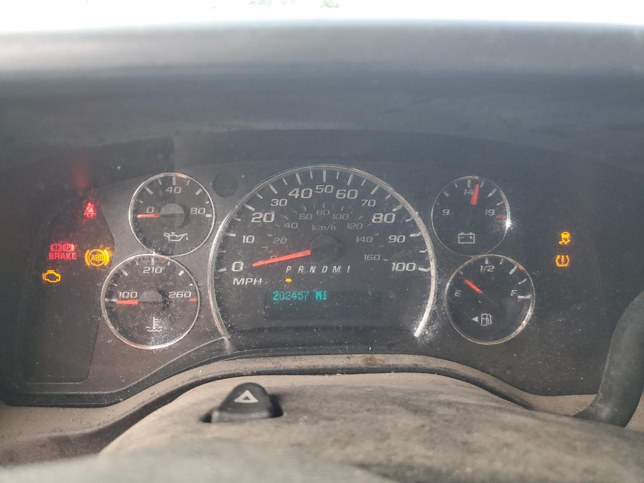 2015 Chevrolet Express G2500 VIN: 1GCWGGCF2F1139631 Lot: 87158374