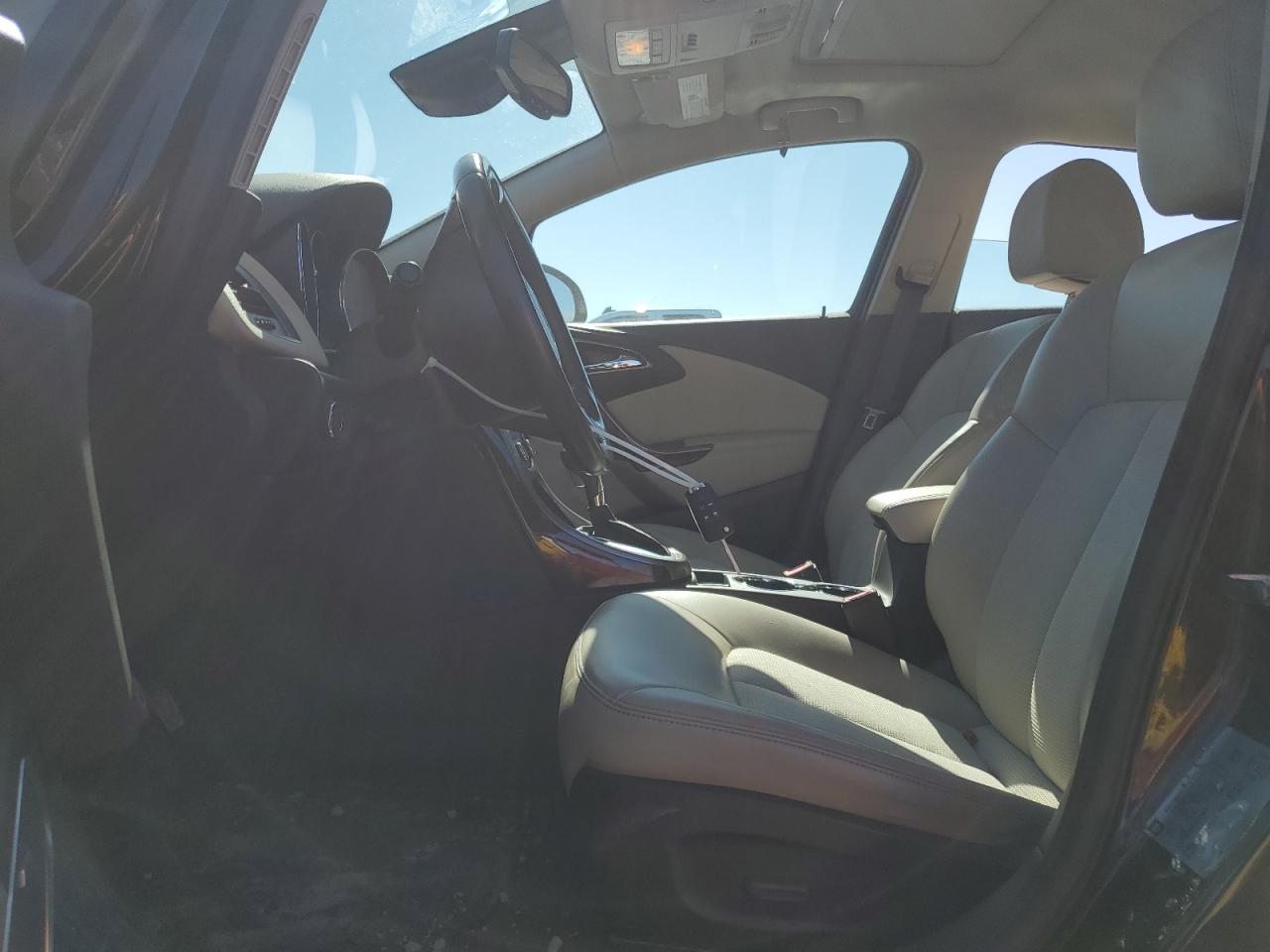 2014 Buick Verano - Image 7