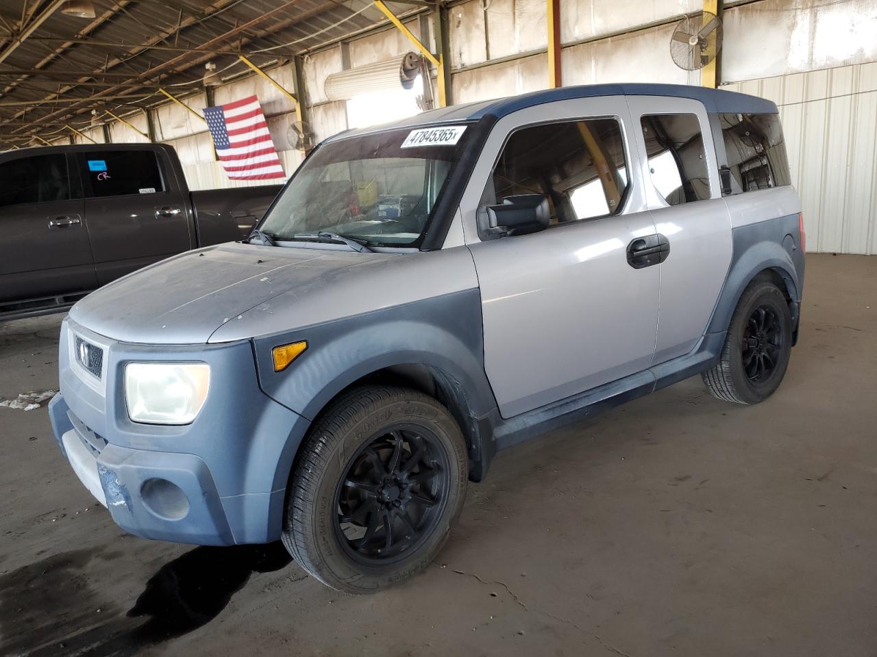 2005 Honda Element - Image 1