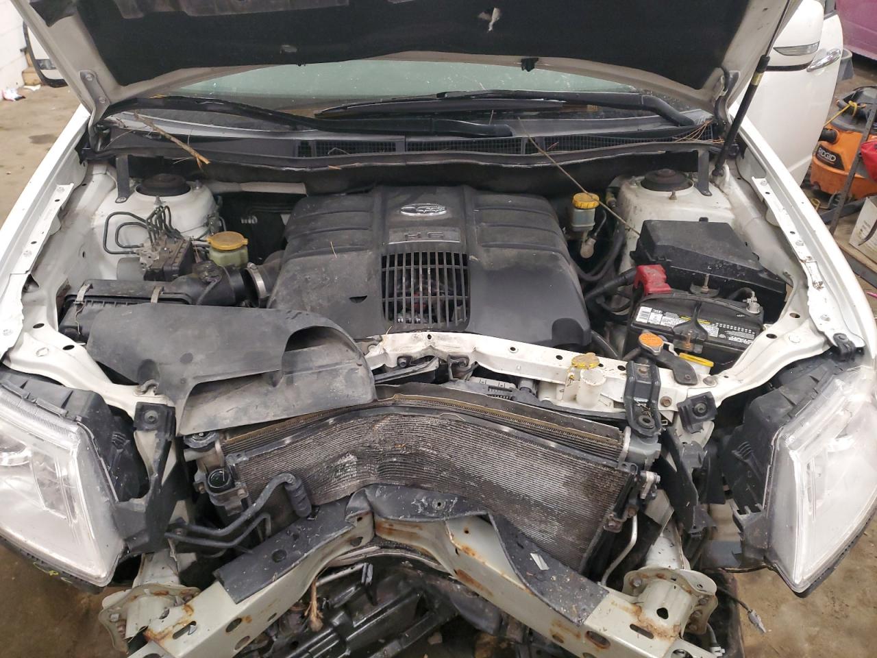 2009 Subaru Tribeca - Image 12