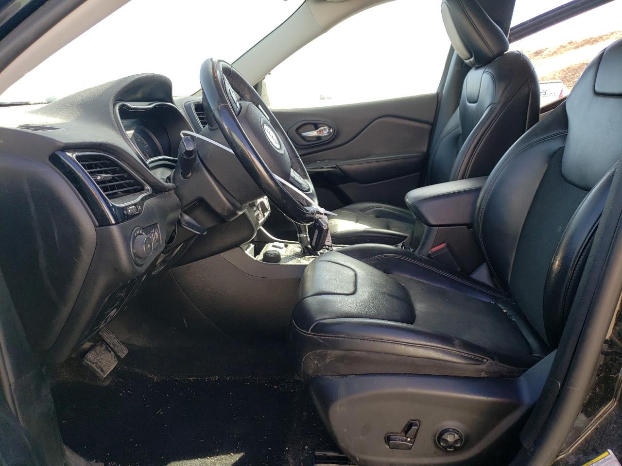 2019 Jeep Grand Cherokee - Image 7