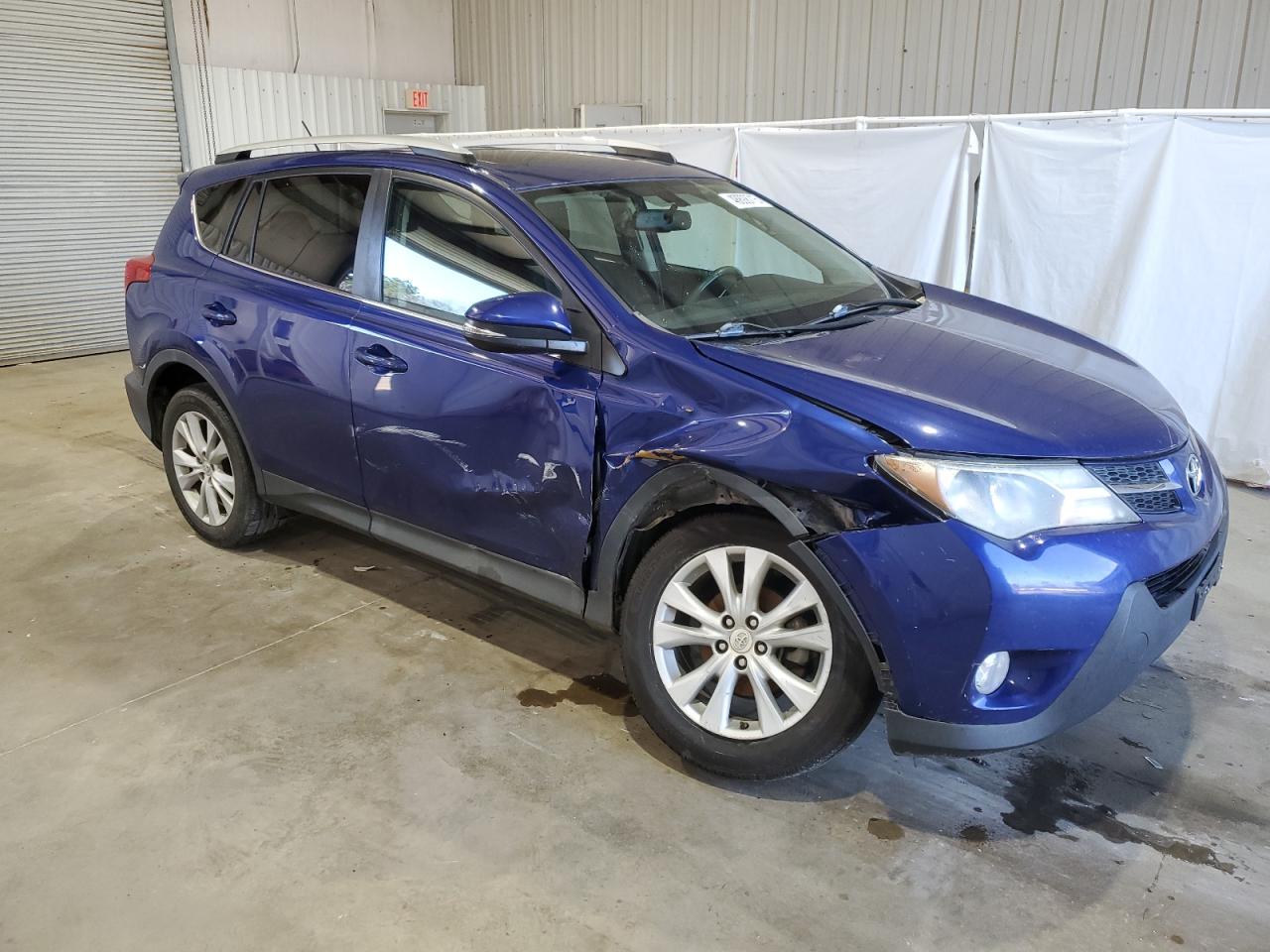2015 Toyota RAV 4 - Image 4