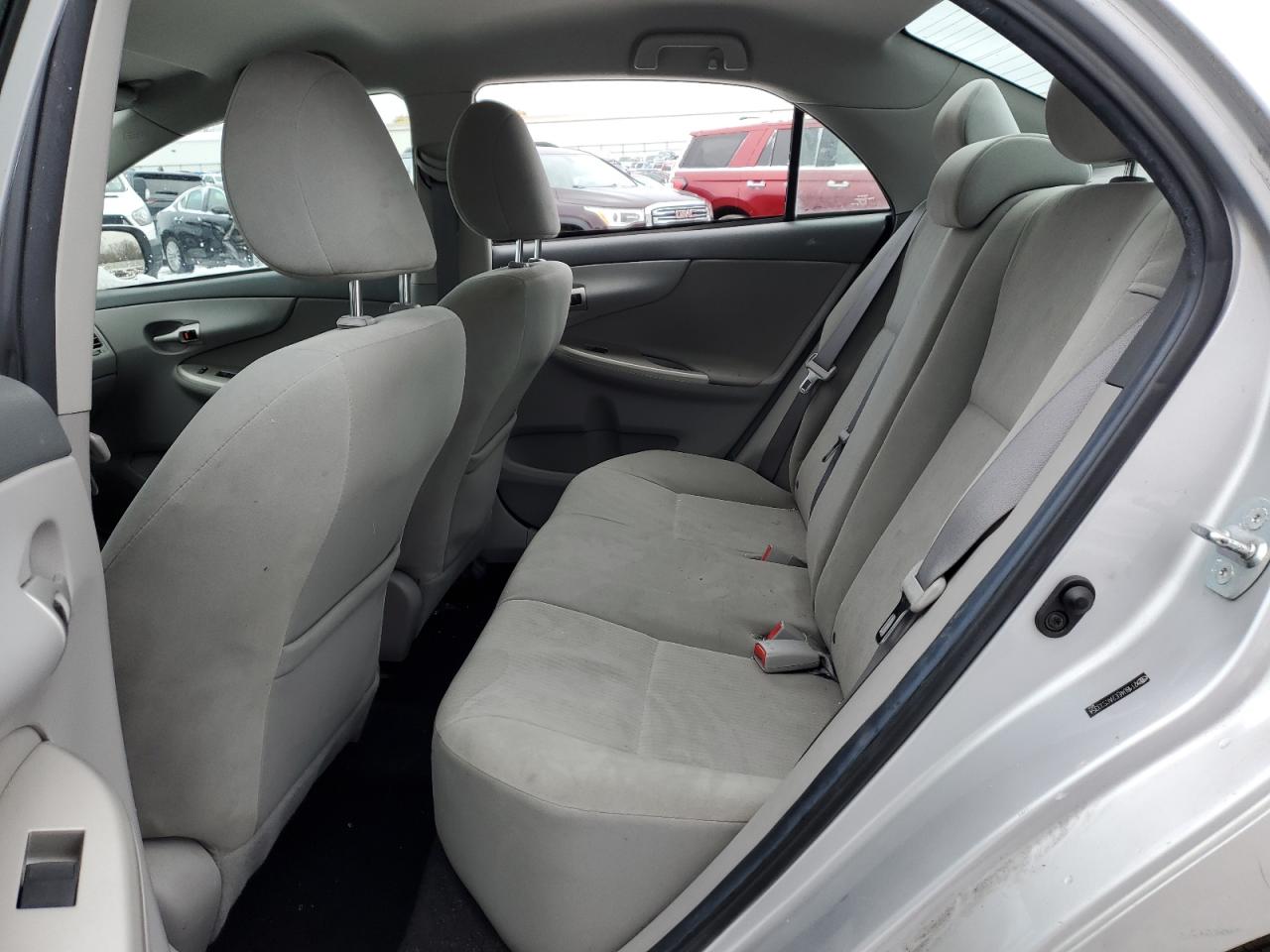 2010 Toyota Corolla - Image 10