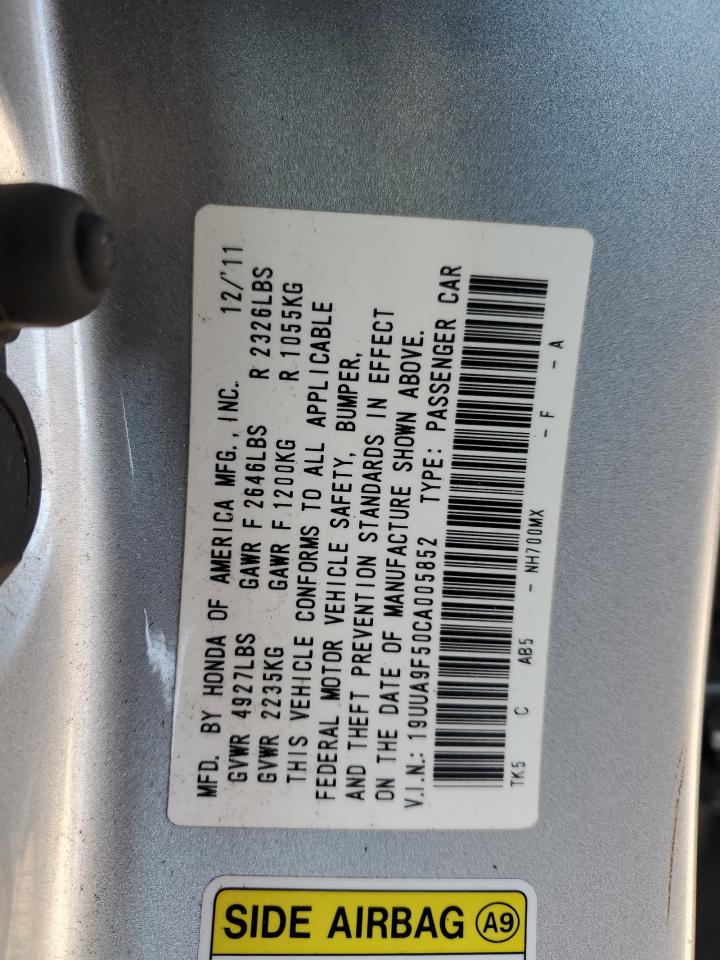 2012 Acura TL - Image 12