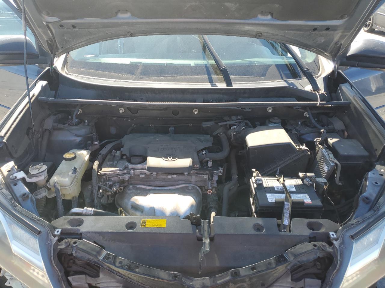 2013 Toyota RAV 4 - Image 12