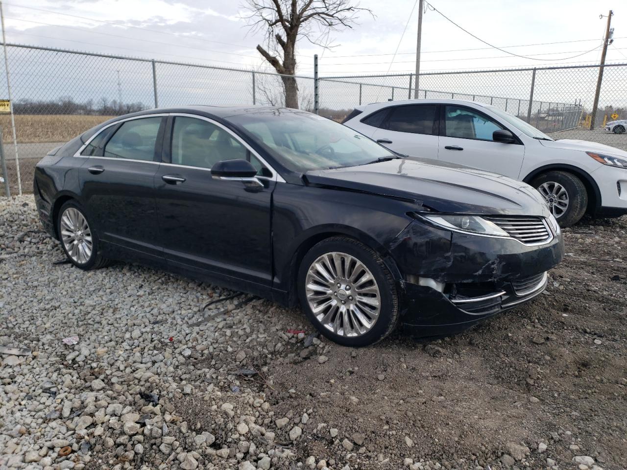 2015 Lincoln MKZ - Image 4