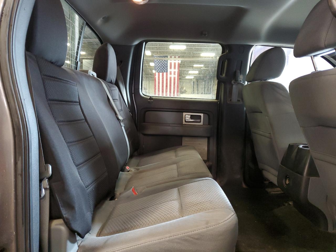 2011 Ford F-150 - Image 10