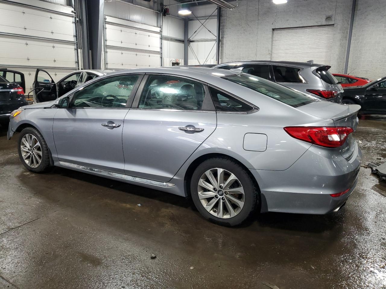 2015 Hyundai Sonata - Image 2