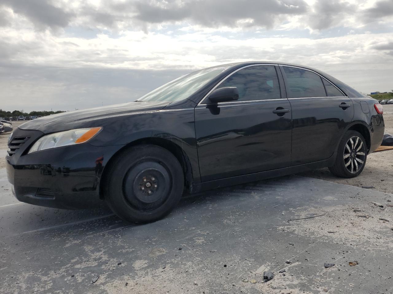 2009 Toyota Camry - Image 1