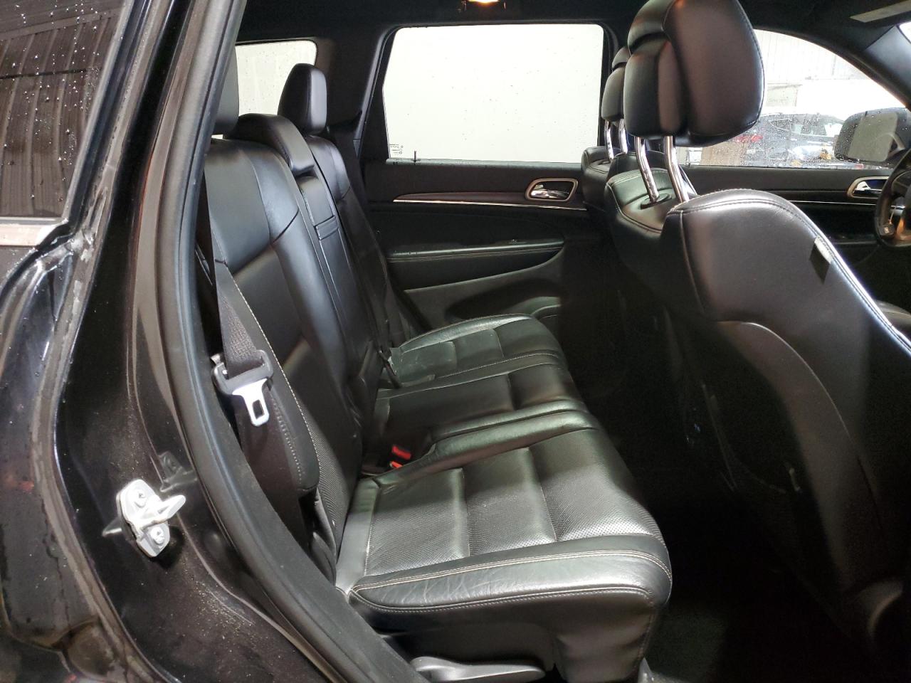 2015 Jeep Grand Cherokee - Image 11