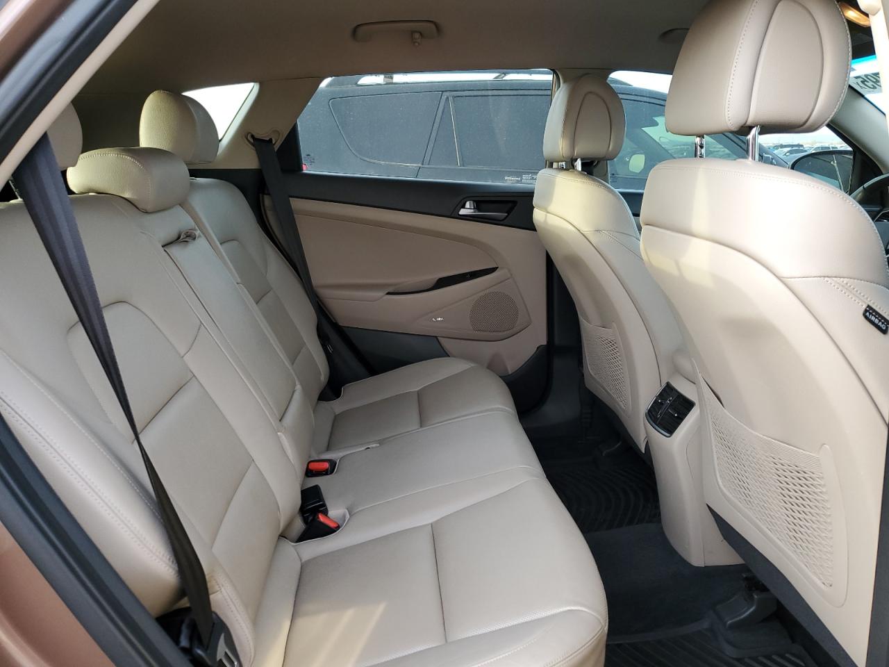 2017 Hyundai Tucson - Image 11