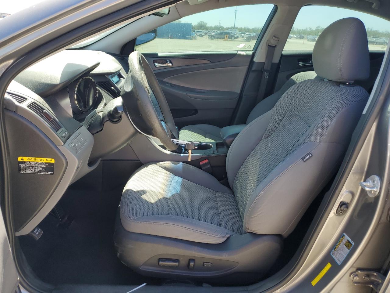2013 Hyundai Sonata - Image 7