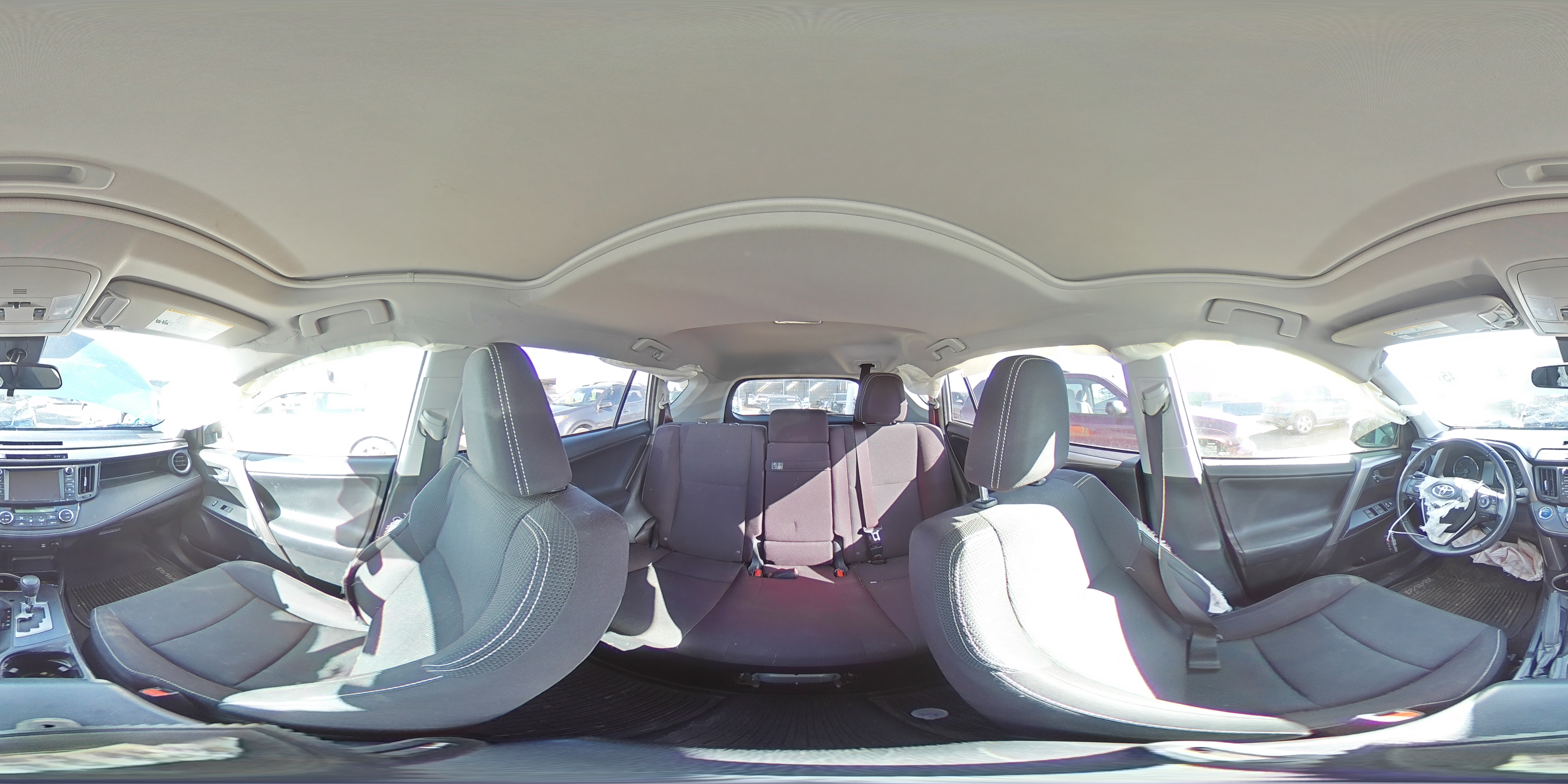 2017 Toyota RAV 4 - Image 14