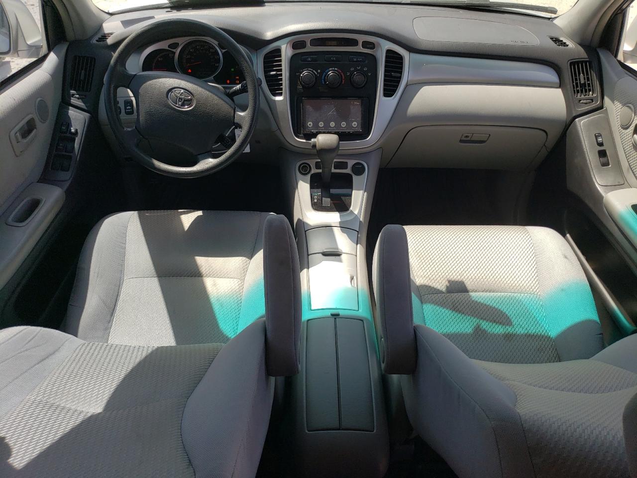 2006 Toyota Highlander - Image 8