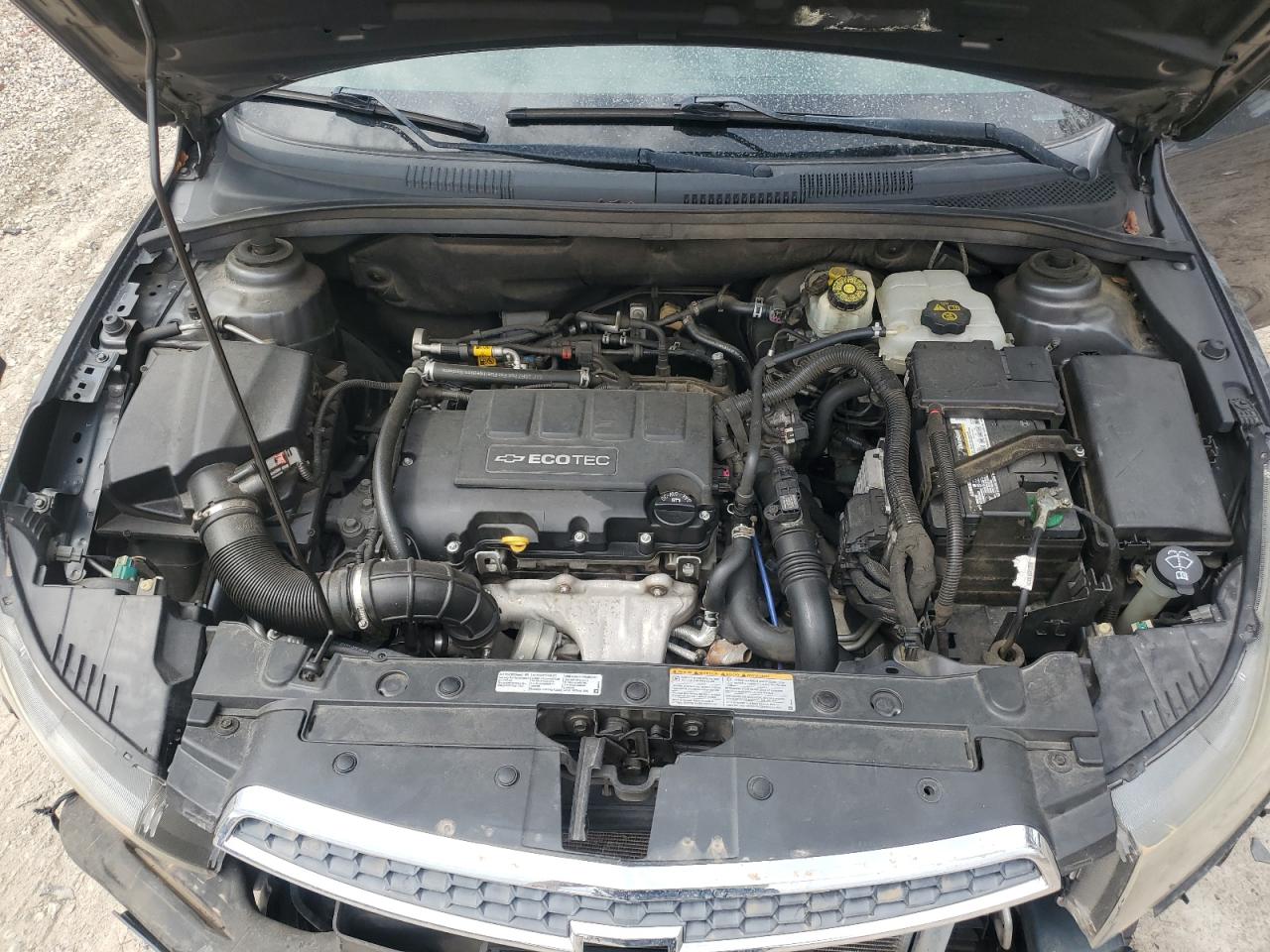 2013 Chevrolet Cruze - Image 11