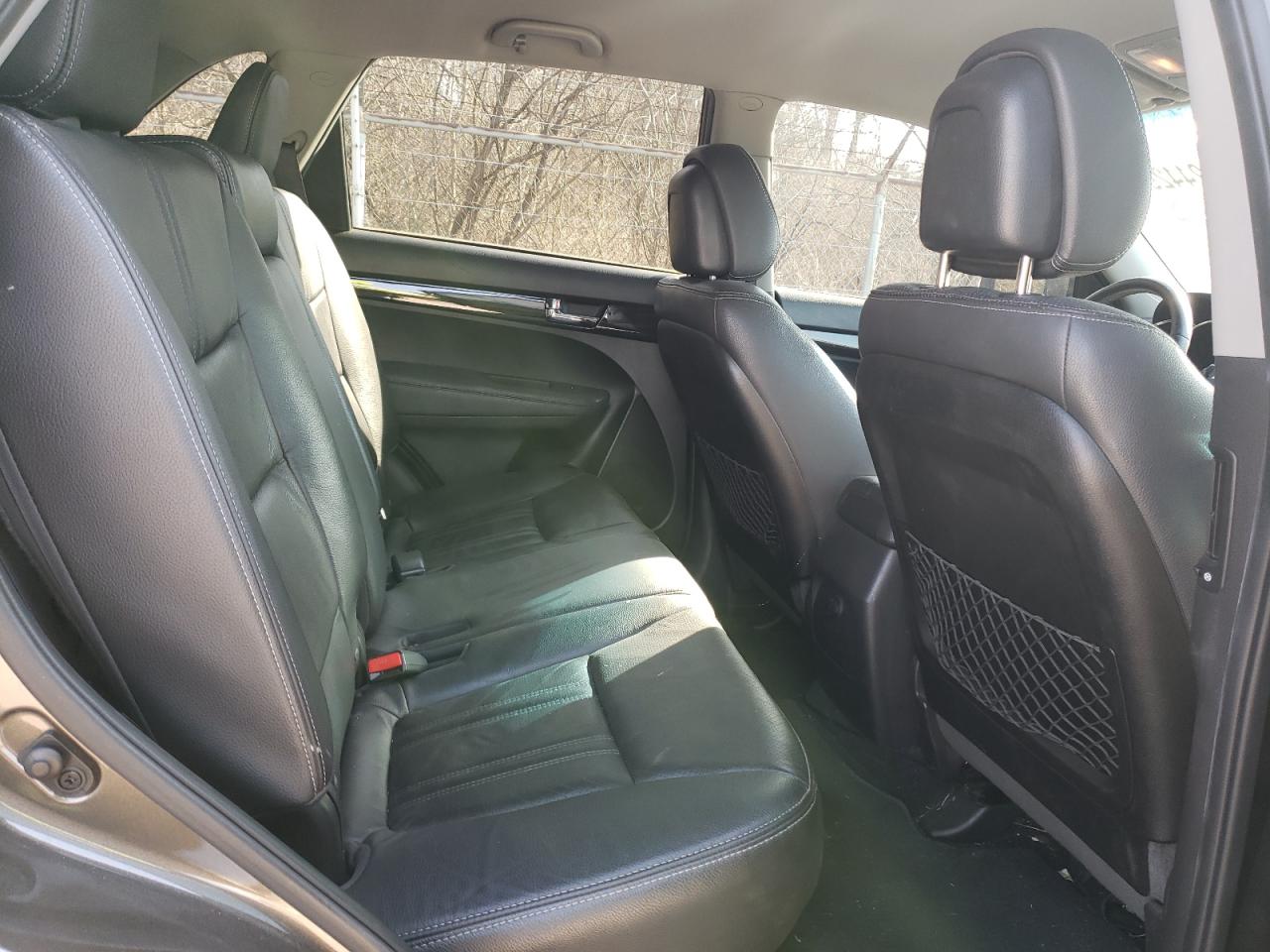 2013 Kia Sorento - Image 11