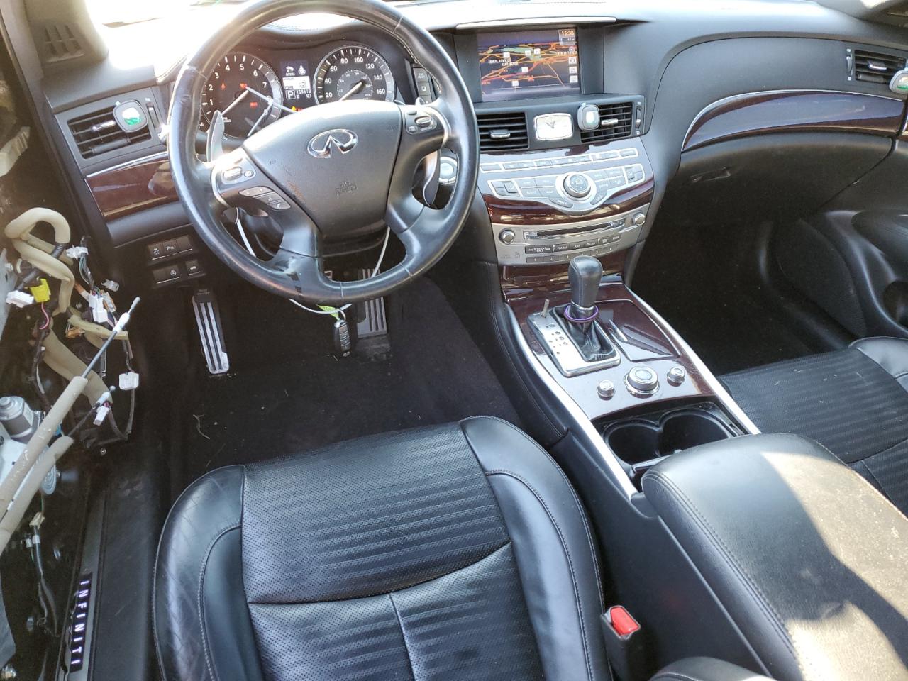 2013 Infiniti M - Image 8