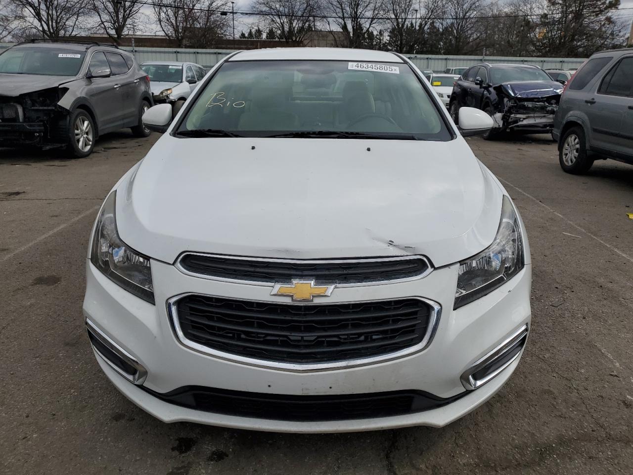 2016 Chevrolet Cruze - Image 5