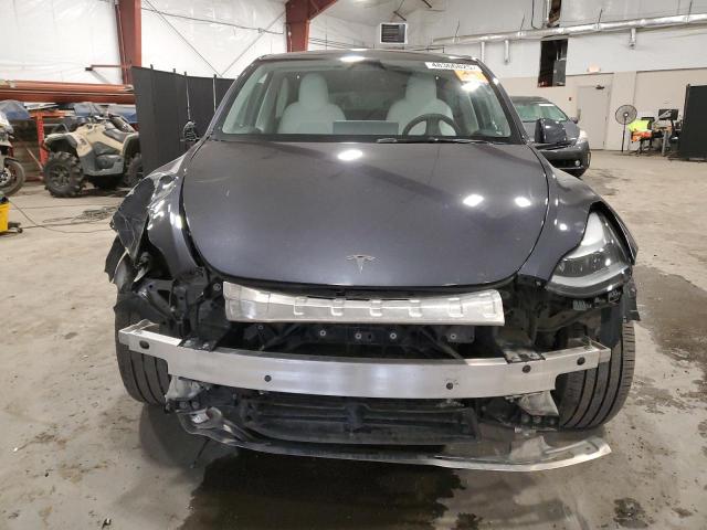  TESLA MODEL Y 2024 Угольный