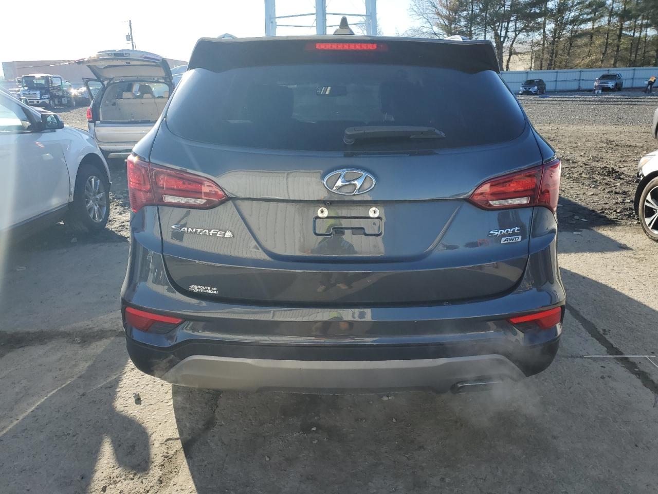 2018 Hyundai Santa Fe - Image 6