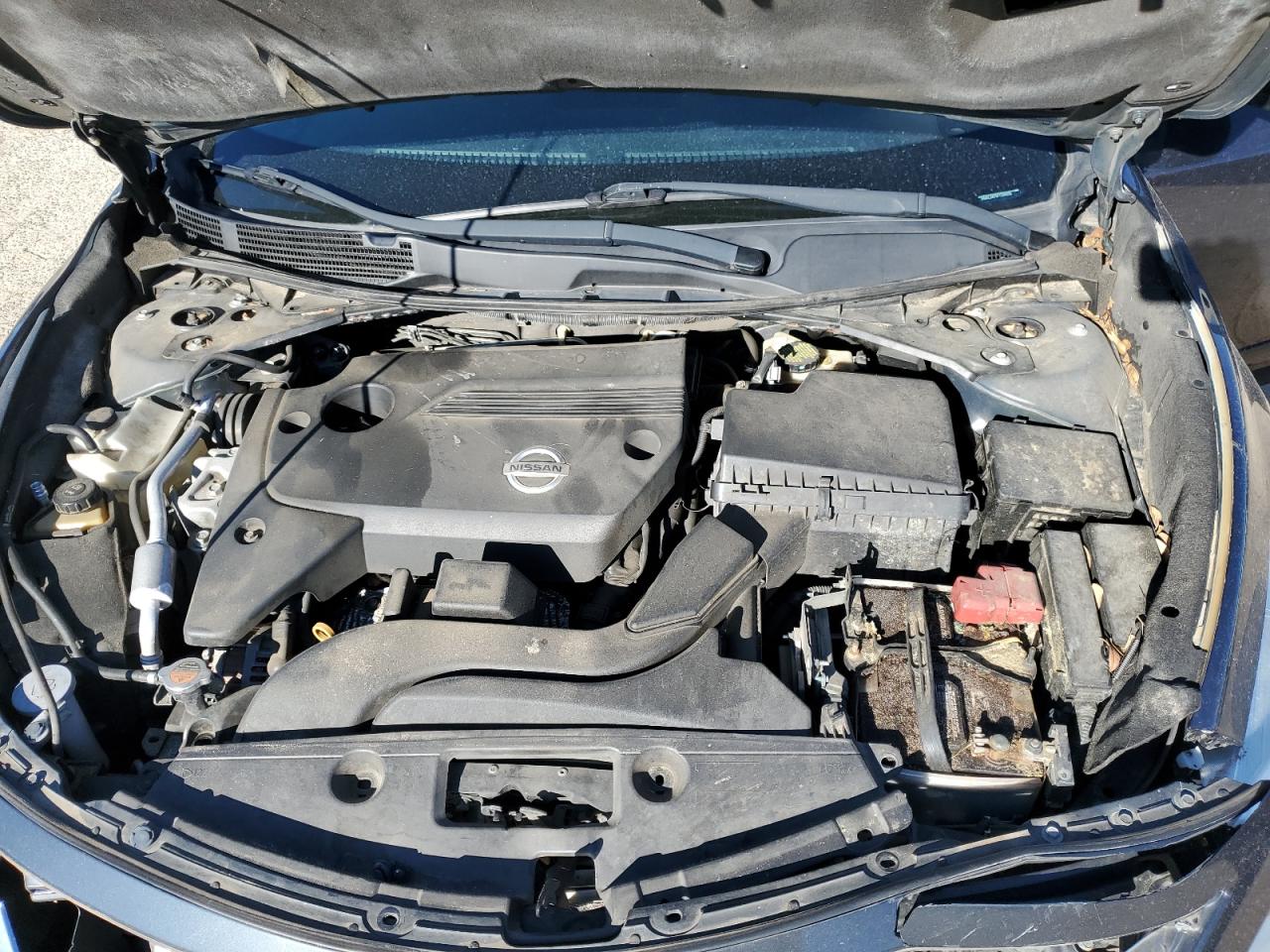 2015 Nissan Altima - Image 11