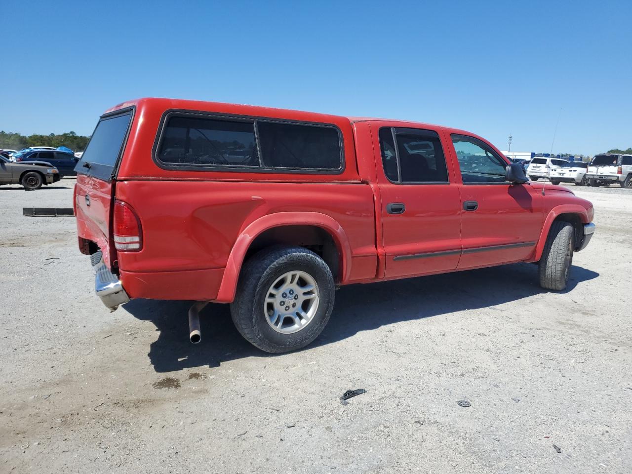 2004 Dodge Dakota - Image 3