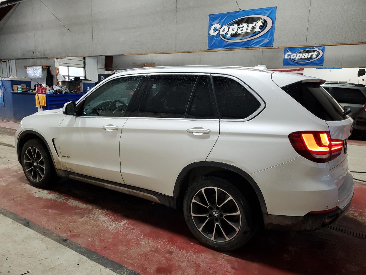 2017 BMW X5 - Image 2