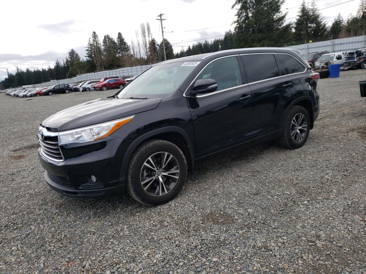 2016 Toyota Highlander - Image 1