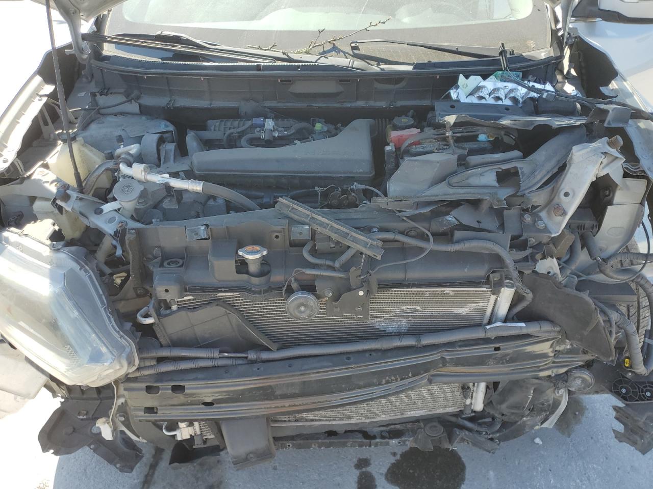 2014 Nissan Rogue - Image 14