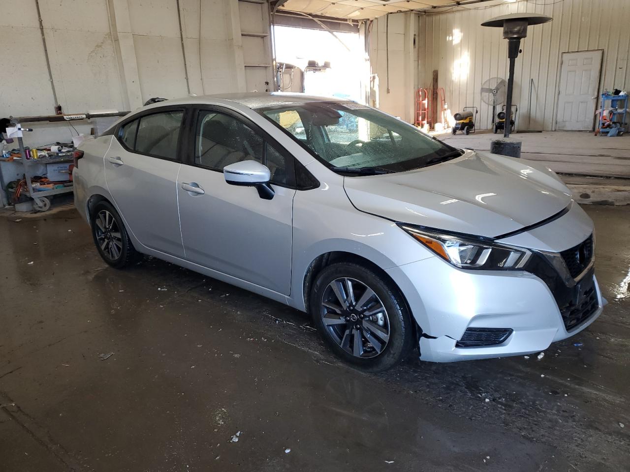 2021 Nissan Versa - Image 4
