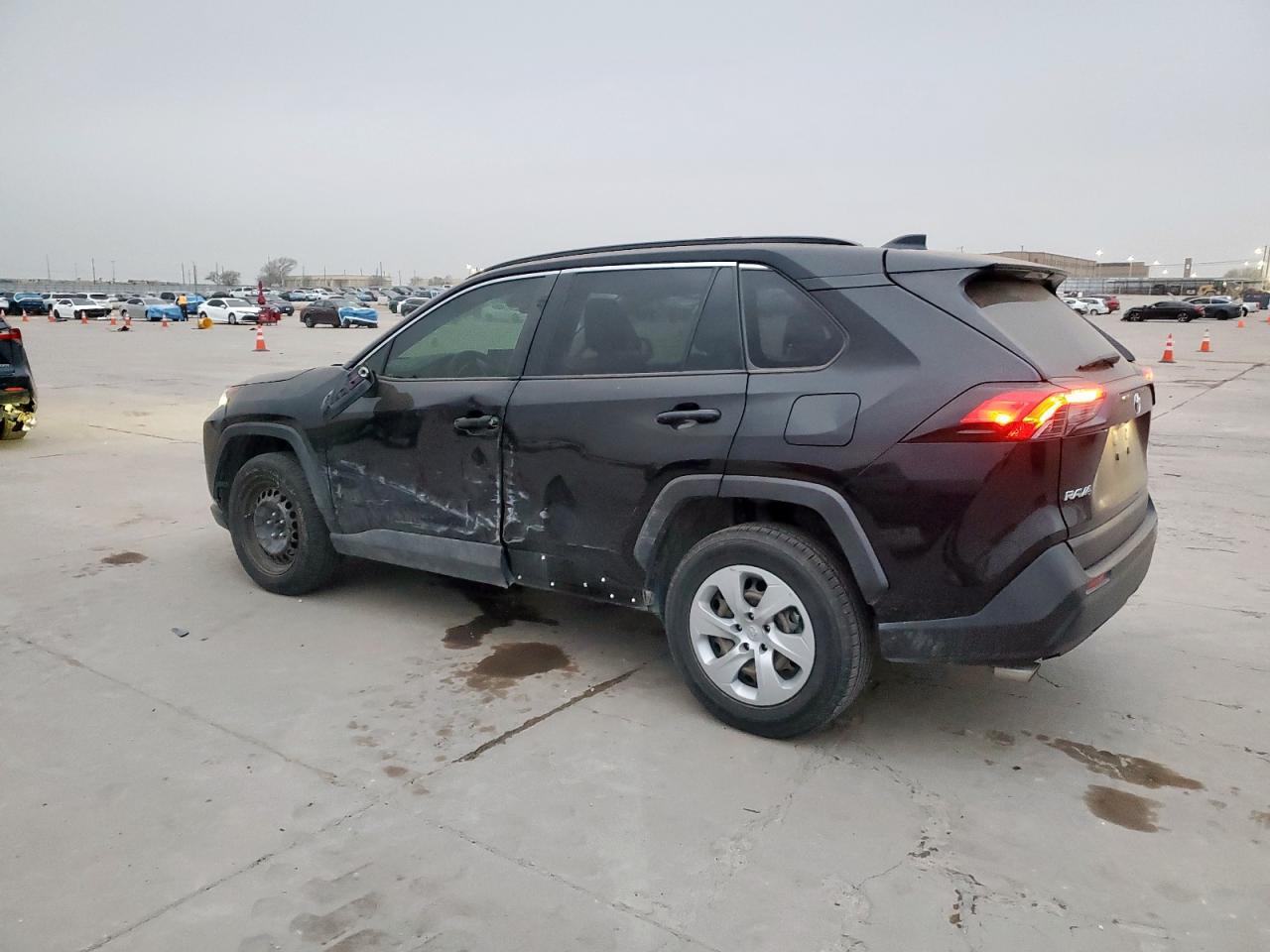 2019 Toyota RAV 4 - Image 2